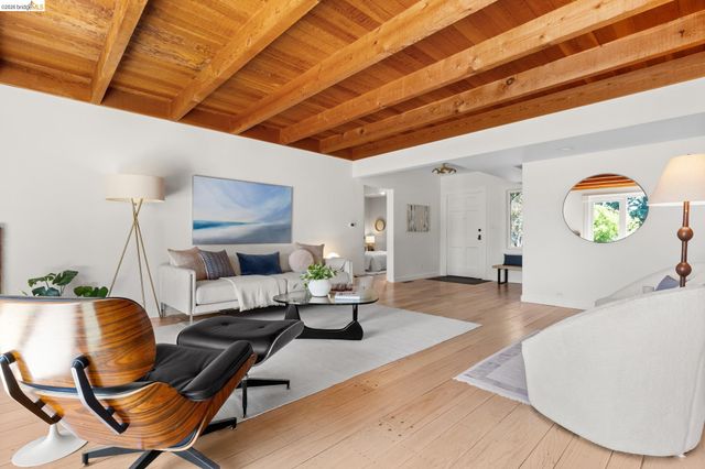 260 Grizzly Peak Blvd, Kensington, CA 94708