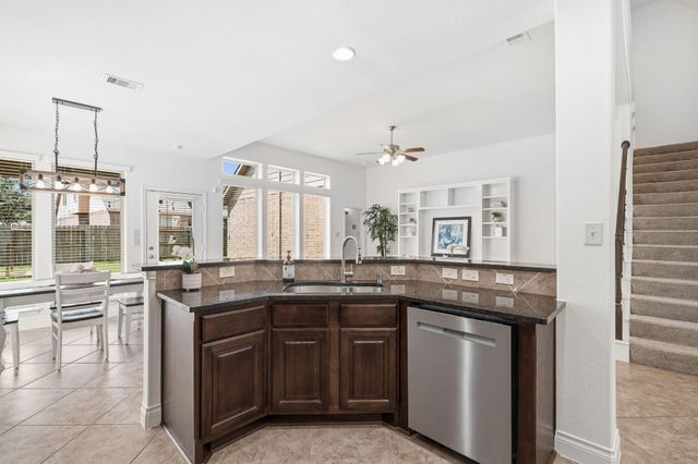 2858 Park Hills Drive, Katy, TX 77494
