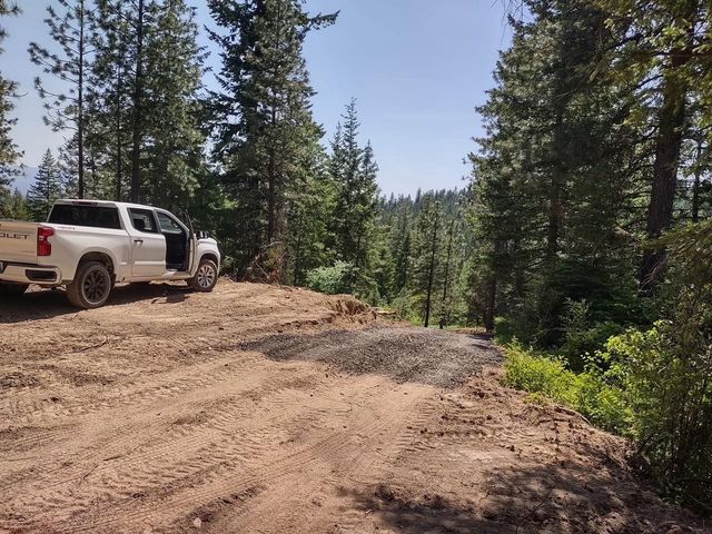 15727 N Koth Rd, Newman Lake, WA 99025