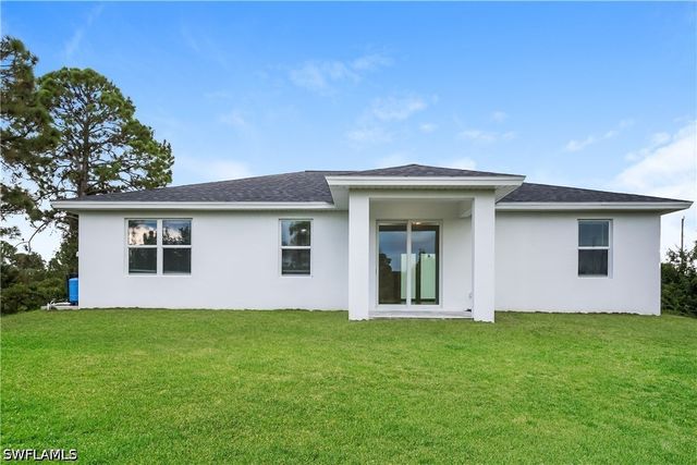 3204 66th ST W, Lehigh Acres, FL 33971