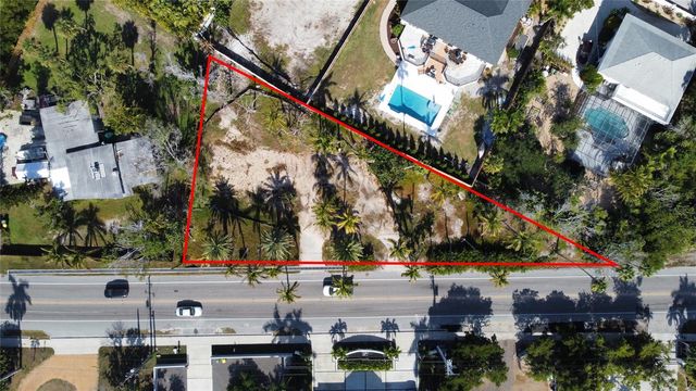 831 SIESTA DRIVE, Sarasota, FL 34242