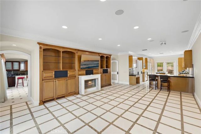55 Montecito, Corona Del Mar, CA 92625