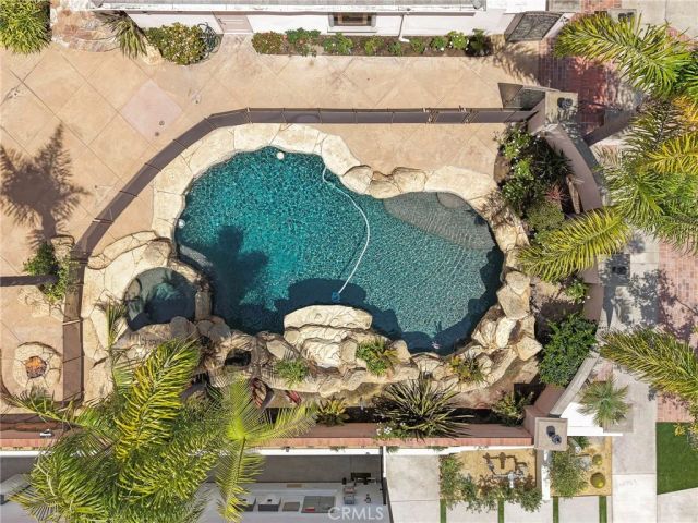 55 Montecito, Corona Del Mar, CA 92625