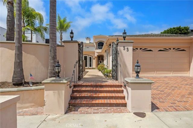55 Montecito, Corona Del Mar, CA 92625