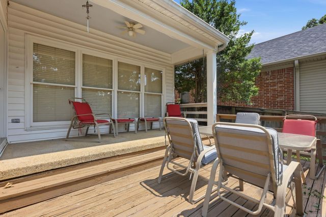 7 Carrollton Ct Court, Little Rock, AR 72211