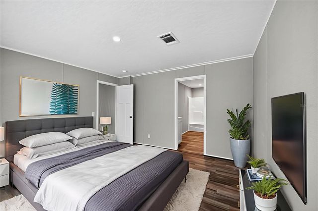 134 WEERTS ROAD, San Mateo, FL 32187