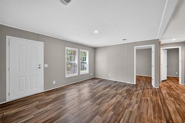 134 WEERTS ROAD, San Mateo, FL 32187