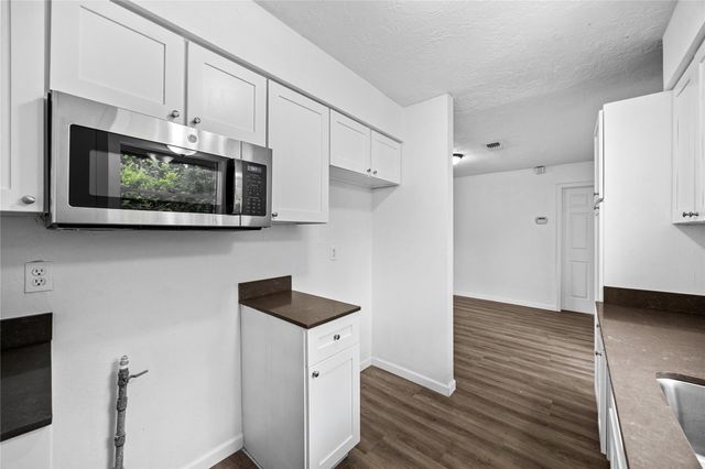 3110 Brisbane Street, Houston, TX 77051