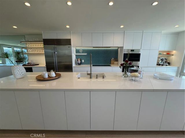 3981 Warner Avenue, Huntington Beach, CA 92649