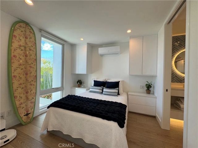 3981 Warner Avenue, Huntington Beach, CA 92649