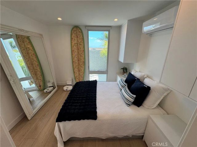 3981 Warner Avenue, Huntington Beach, CA 92649