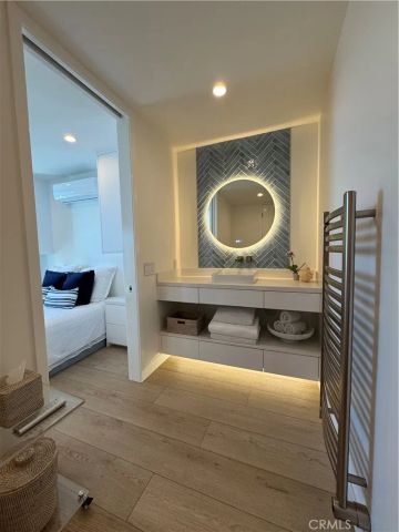 3981 Warner Avenue, Huntington Beach, CA 92649