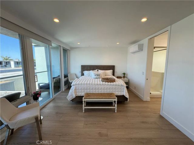 3981 Warner Avenue, Huntington Beach, CA 92649