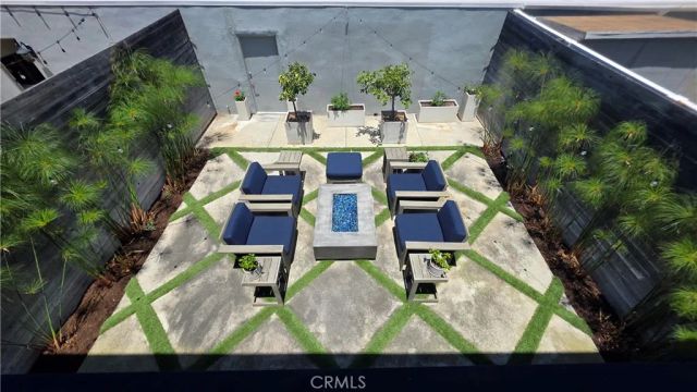 3981 Warner Avenue, Huntington Beach, CA 92649