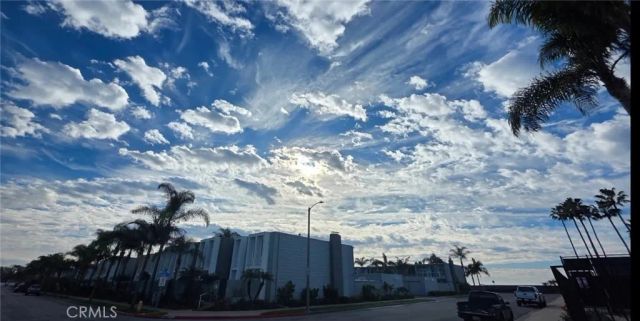 3981 Warner Avenue, Huntington Beach, CA 92649