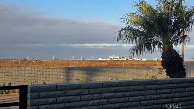 3981 Warner Avenue, Huntington Beach, CA 92649