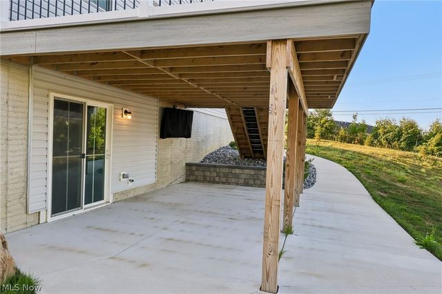 248 Captain Trail, Seville, OH 44273