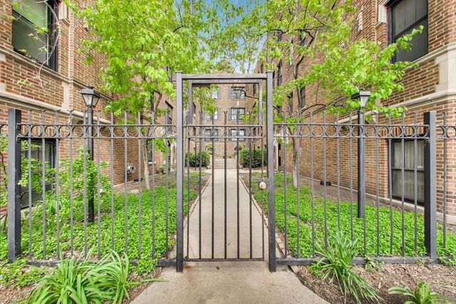 1106 W Montana Street 1, Chicago, IL 60614