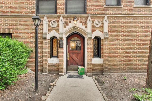 1106 W Montana Street 1, Chicago, IL 60614