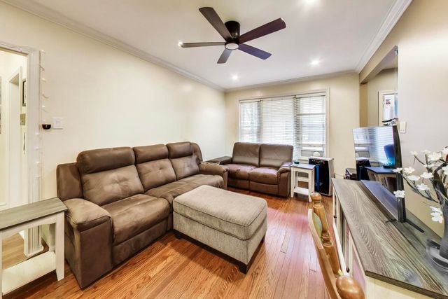 1106 W Montana Street 1, Chicago, IL 60614