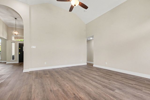 607 Grimsworth Court, Allen, TX 75002