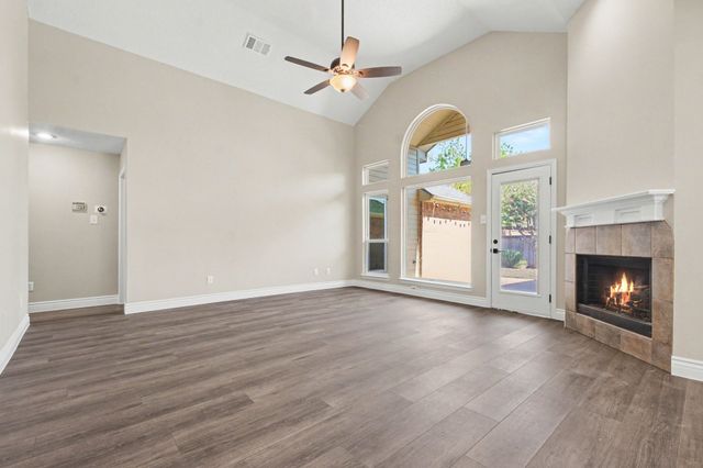 607 Grimsworth Court, Allen, TX 75002