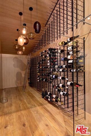 3350 Stone Ridge Lane, Los Angeles, CA 90077