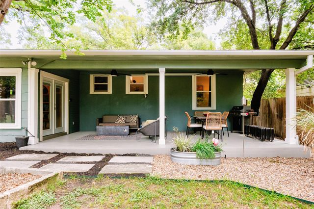 1803 Alguno RD, Austin, TX 78757