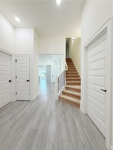 2905 SW Lovely Lane, Bentonville, AR 72713