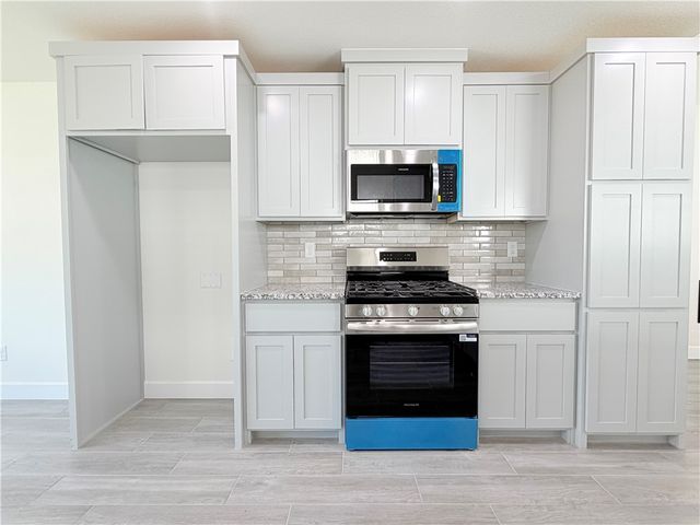 2905 SW Lovely Lane, Bentonville, AR 72713