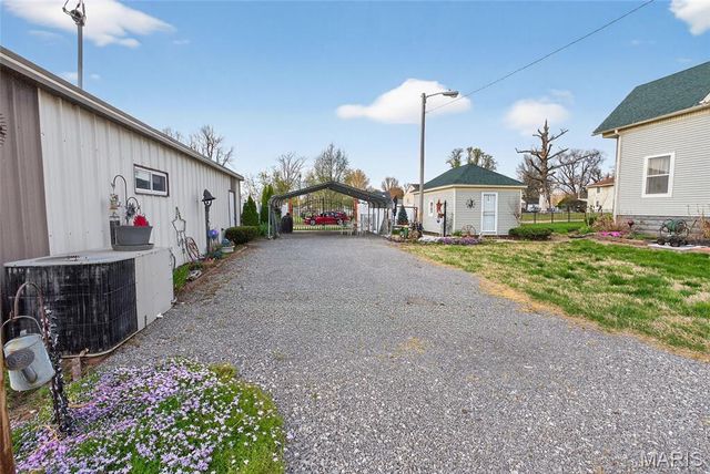 303 Dorothy Street, Sikeston, MO 63801
