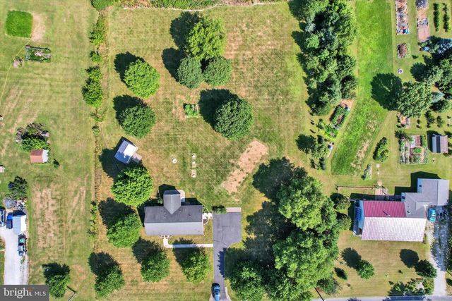 1017 RAILROAD LN, Orrtanna, PA 17353