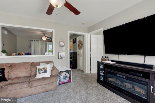 1017 RAILROAD LN, Orrtanna, PA 17353