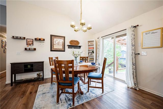 955 Stone Creek Circle, Gardner, KS 66030