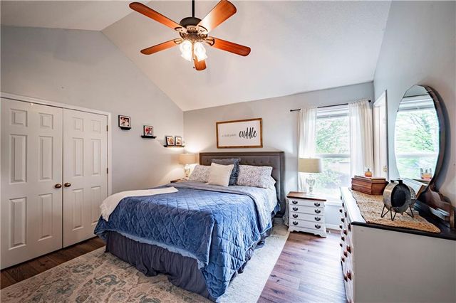 955 Stone Creek Circle, Gardner, KS 66030