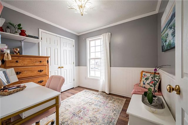 955 Stone Creek Circle, Gardner, KS 66030