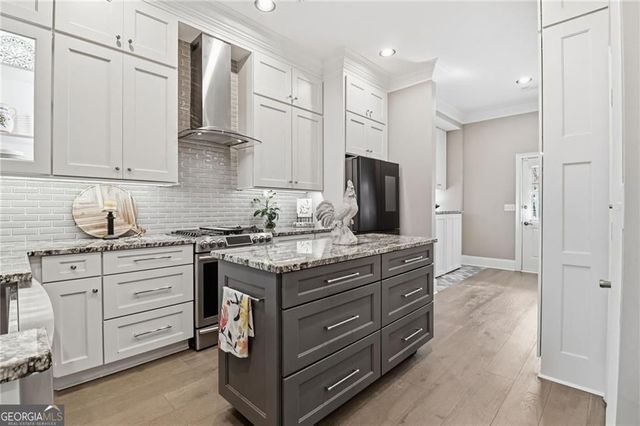 8630 Parker Place, Roswell, GA 30076