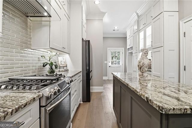 8630 Parker Place, Roswell, GA 30076