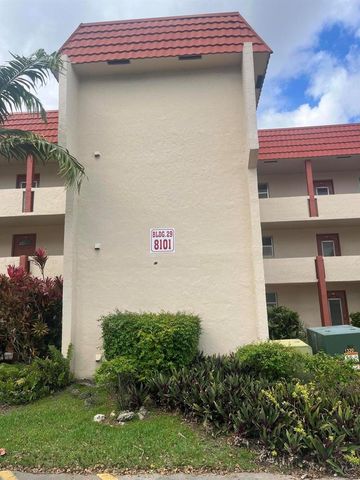 8101 N Sunrise Lakes Drive N 302, Sunrise, FL 33322