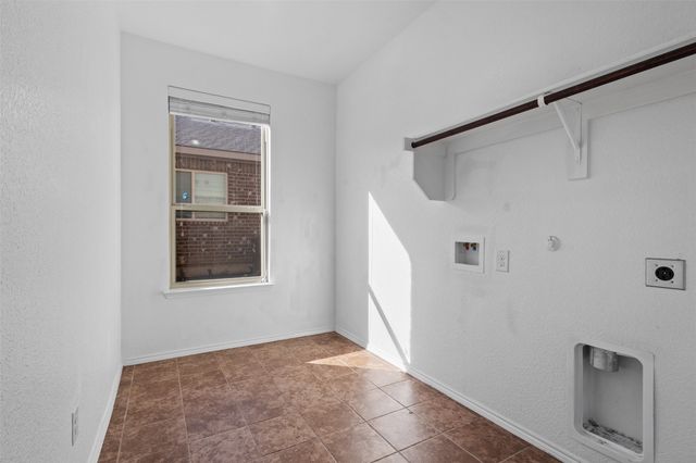 5405 Sea Cove Lane, Denton, TX 76208