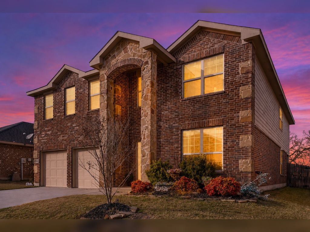 5405 Sea Cove Lane, Denton, TX 76208