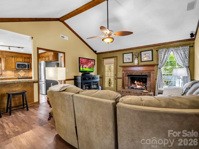 2340 Wynbourne Road, Gastonia, NC 28056