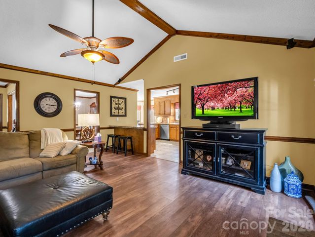 2340 Wynbourne Road, Gastonia, NC 28056