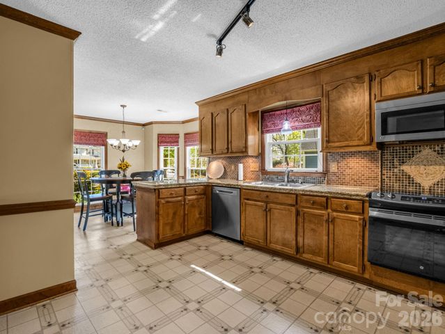 2340 Wynbourne Road, Gastonia, NC 28056