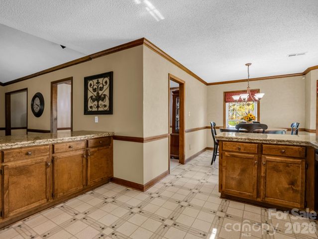 2340 Wynbourne Road, Gastonia, NC 28056