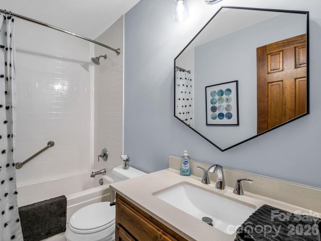 2340 Wynbourne Road, Gastonia, NC 28056