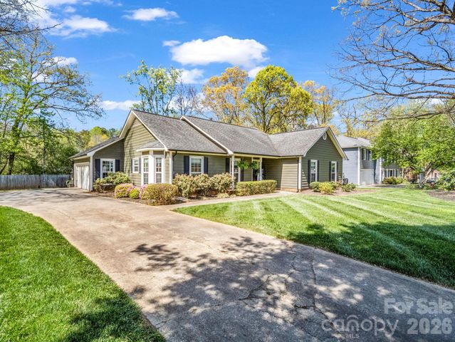 2340 Wynbourne Road, Gastonia, NC 28056