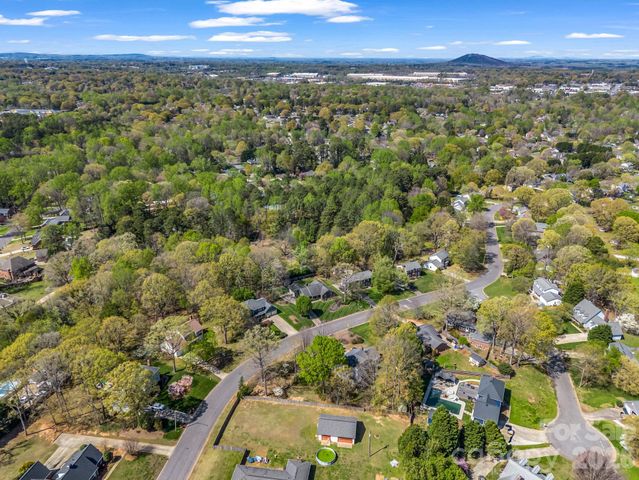 2340 Wynbourne Road, Gastonia, NC 28056