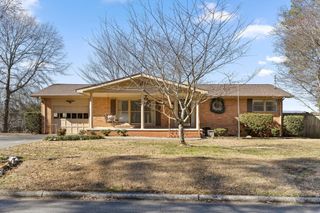 306 Robinwood Drive, Dalton, GA 30721