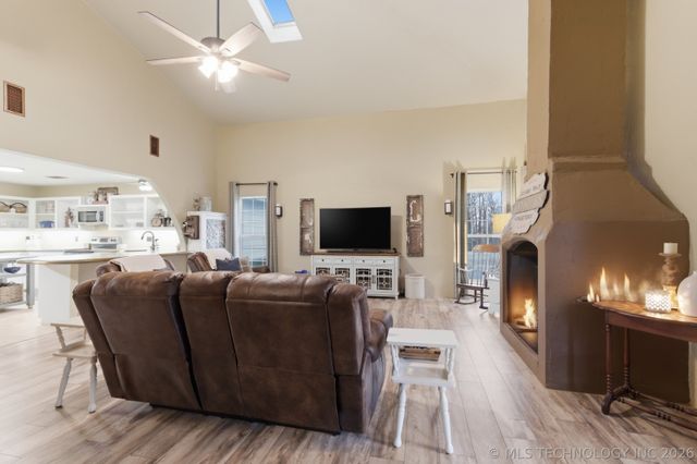 448 Springview Drive, Skiatook, OK 74070